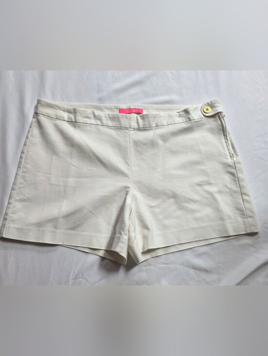 Lilly Pulitzer Pants - Lilly Pulitzer White Callahan Shorts Size 16 Cotton Stretch Side Zip